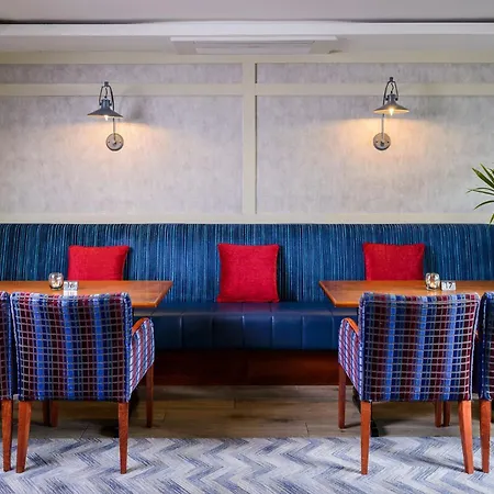 펜션 Castlerosse Park